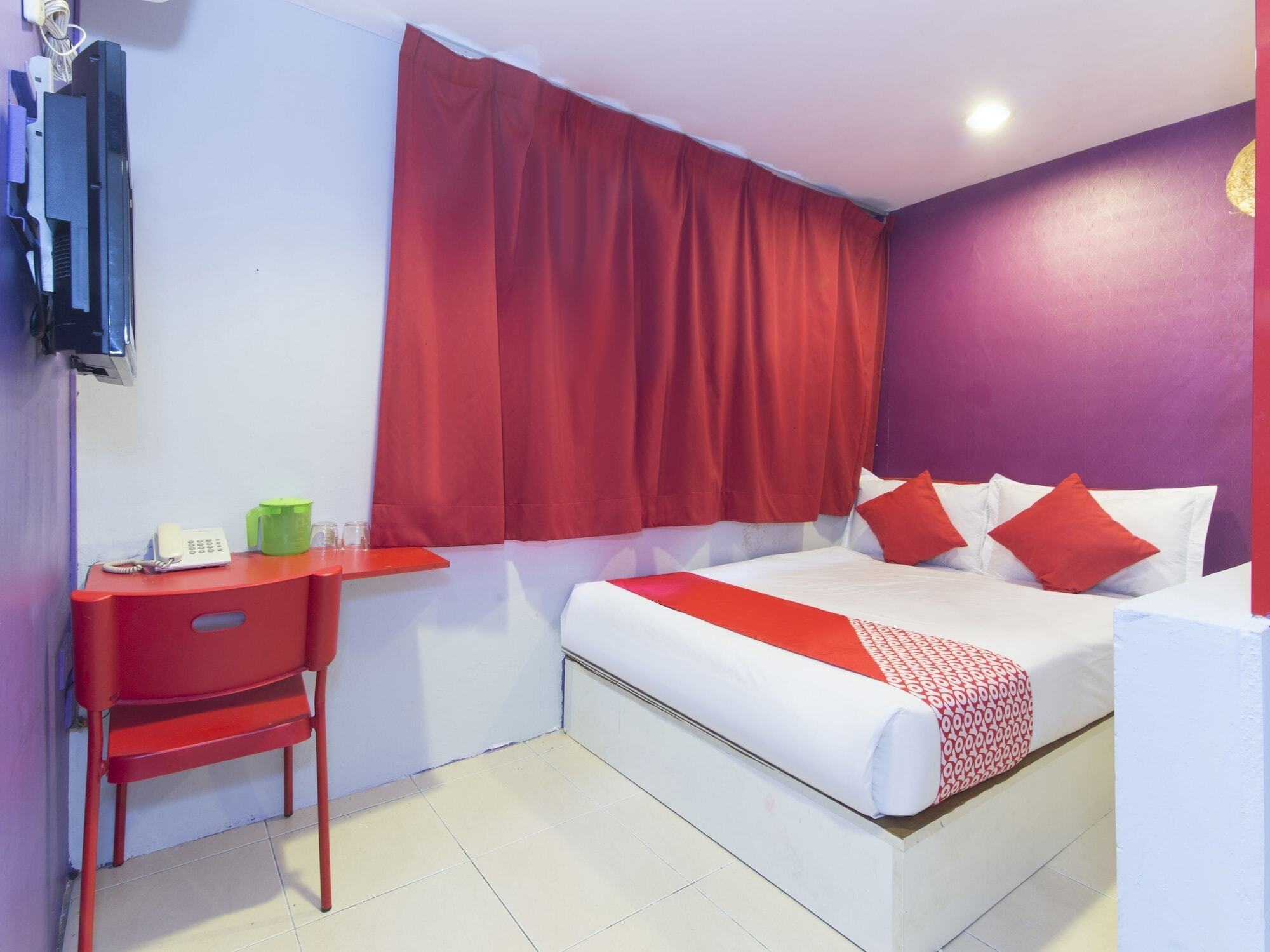 Oyo 343 My Home Hotel Kuchai Lama Cheras Kültér fotó